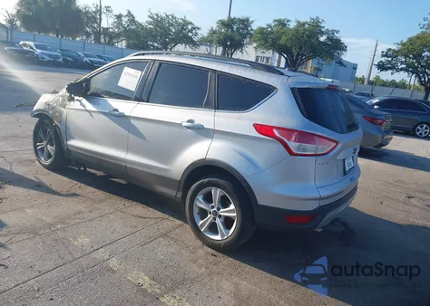 2015 Ford Escape Se z USA, uszkodzony, nr VIN 1FMCU0GXXFUA06339
